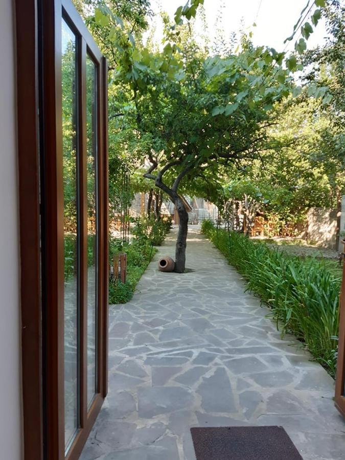 Отель Mthnador Горис Экстерьер фото